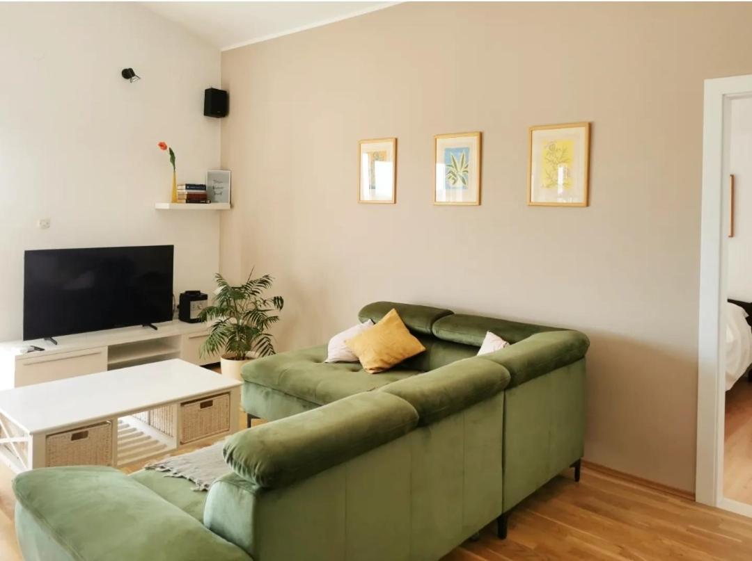 Apartman Skroza Vodice Bagian luar foto