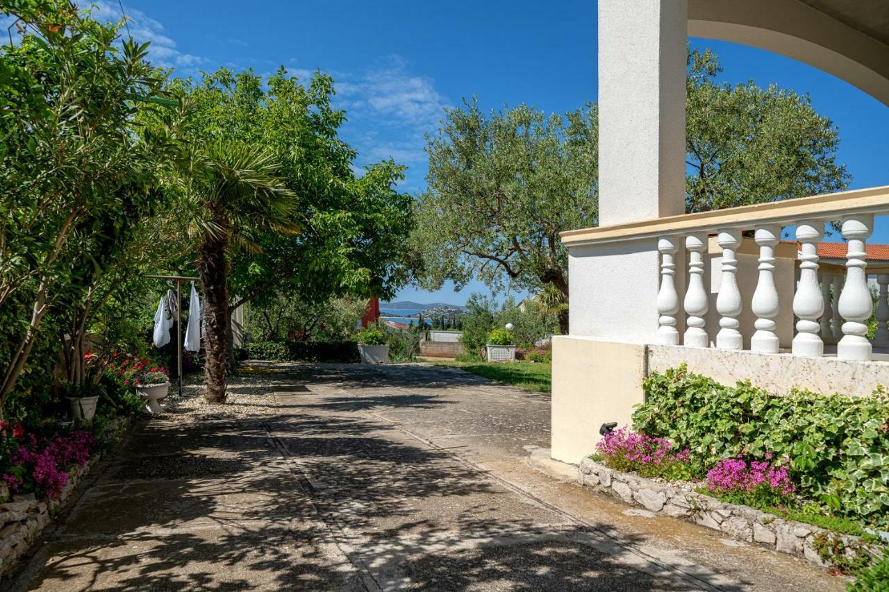 Apartman Skroza Vodice Bagian luar foto