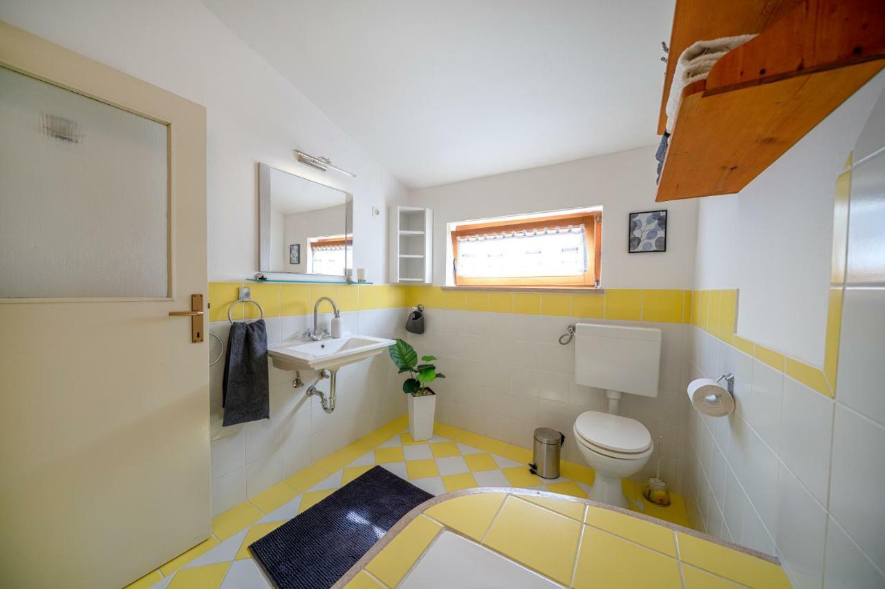 Apartman Skroza Vodice Bagian luar foto