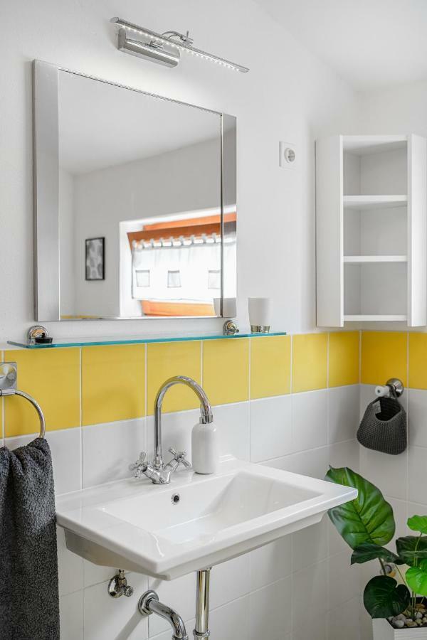 Apartman Skroza Vodice Bagian luar foto